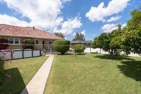 Photo of property in 63 Braid Road, St Andrews, Hamilton, 3200