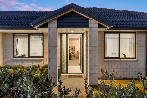 Photo of property in 6 Blacklock Road, Pyes Pa, Tauranga, 3112