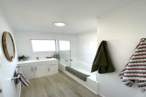 Photo of property in 15 Oleander Place, Bell Block, New Plymouth, 4312