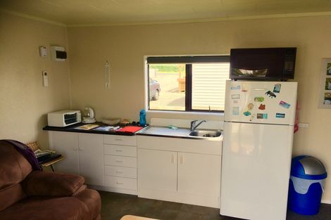 Photo of property in 27a Hall Street, Kihikihi, Te Awamutu, 3800