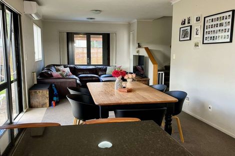 Photo of property in 50 Greenbough Lane, Greenhithe, Auckland, 0632