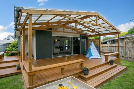 Photo of property in 22 Browning Street, Leamington, Cambridge, 3432