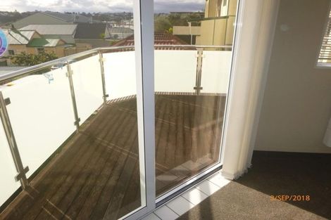 Photo of property in 427 Marine Parade, Napier South, Napier, 4110