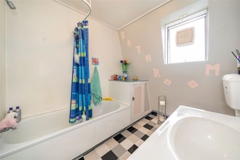 Photo of property in 7/2 Ararino Street, Trentham, Upper Hutt, 5018