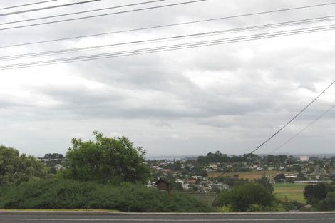 Photo of property in 263 Sunset Road, Sunnynook, Auckland, 0632