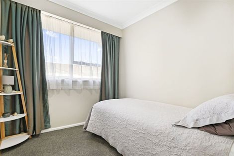 Photo of property in 10 Ruddenklau Lane, Bishopdale, Christchurch, 8053