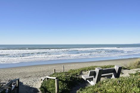 Photo of property in 90 Aston Drive, Waimairi Beach, Christchurch, 8083
