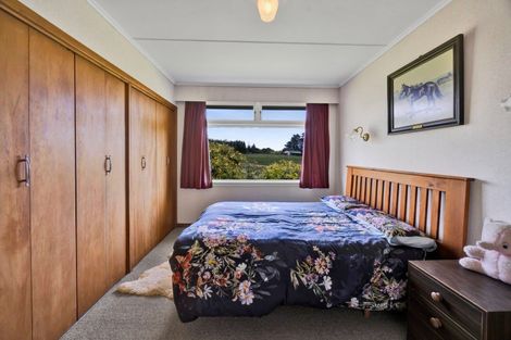 Photo of property in 200 Paraite Road, Paraite, New Plymouth, 4373