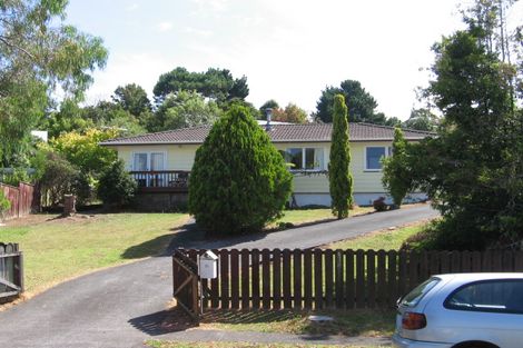 Photo of property in 20 Wilkinson Way, Browns Bay, Auckland, 0630