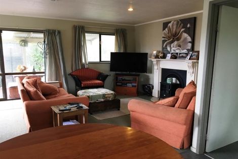 Photo of property in 17 Bledisloe Street, Ruawai, 0530