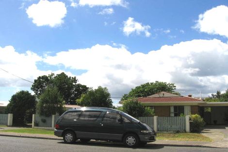 Photo of property in 2/51 Prospect Terrace, Milford, Auckland, 0620