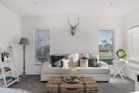 Photo of property in 46 Cassinia Close, Papamoa Beach, Papamoa, 3118