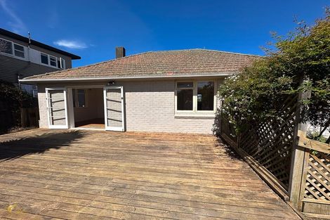Photo of property in 27 Line Road, Glen Innes, Auckland, 1072