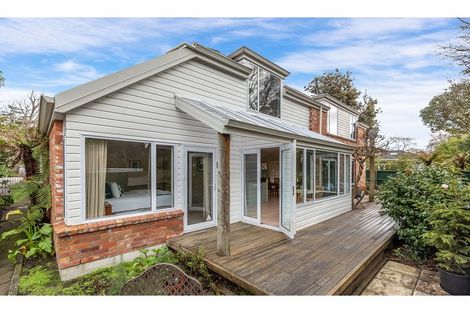 Photo of property in 20 Cashmere Road, Cashmere, Christchurch, 8022