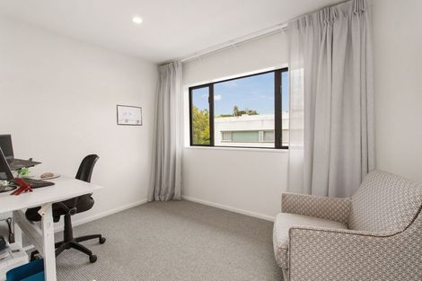 Photo of property in 97b Fendalton Road, Fendalton, Christchurch, 8014