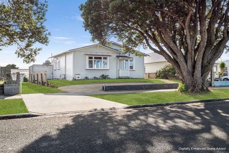 Photo of property in 6 Harper Street, Gonville, Whanganui, 4501