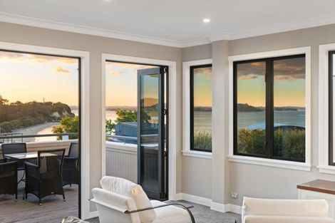 Photo of property in 16 Selwyn Avenue, Mission Bay, Auckland, 1071