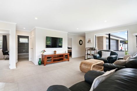 Photo of property in 125 Rangituia Street, Whangamata, 3691