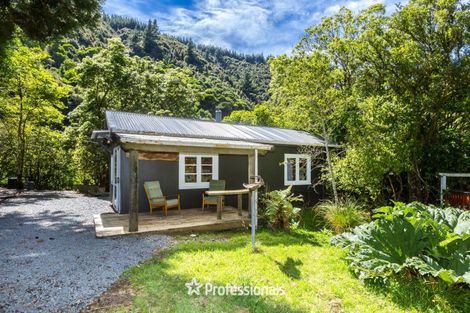 Photo of property in 2296b Akatarawa Road, Akatarawa Valley, Upper Hutt, 5372