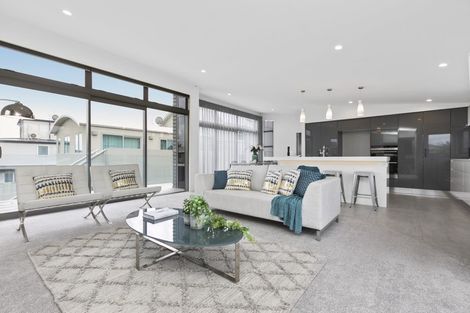 Photo of property in 199b Marine Parade, Mount Maunganui, 3116