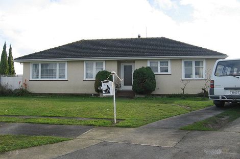 Photo of property in 27 Battersea Place, Roslyn, Palmerston North, 4414