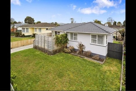 Photo of property in 72 Tatariki Street, Rosehill, Papakura, 2113
