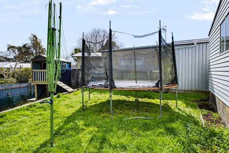 Photo of property in 22 Rewa Street, Inglewood, 4330