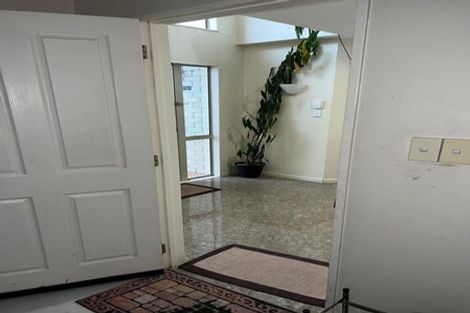 Photo of property in 46 Goldfinch Rise, Unsworth Heights, Auckland, 0632