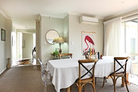 Photo of property in 17 Rakaia Way, Poraiti, Napier, 4112