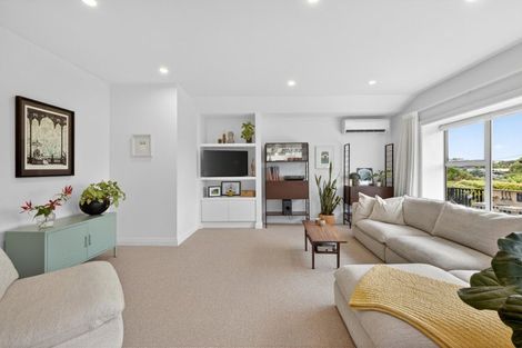 Photo of property in 1/22 Hackthorne Road, Cashmere, Christchurch, 8022