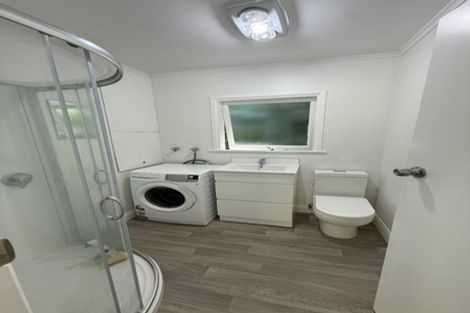 Photo of property in 2/8 Kaitawa Road, York Bay, Lower Hutt, 5013