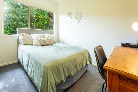 Photo of property in 13 Emlyn Place, Torbay, Auckland, 0630