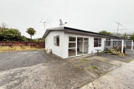 Photo of property in 19 Wood Street, Wainuiomata, Lower Hutt, 5014
