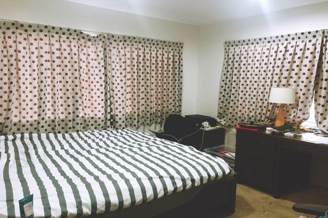 Photo of property in 10b Harrybrook Road, Green Bay, Auckland, 0604