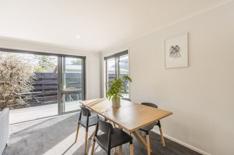 Photo of property in 27a Oriwa Street, Waikanae, 5036