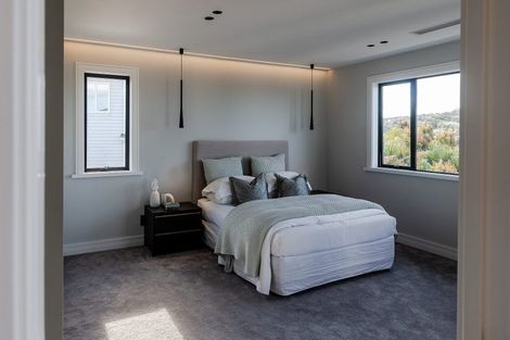 Photo of property in 112 Arran Point Parade, Orewa, 0931