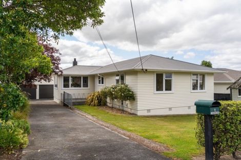 Photo of property in 6 Puriri Crescent, Lansdowne, Masterton, 5810