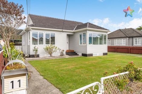 Photo of property in 11 Wheatley Street, Naenae, Lower Hutt, 5011