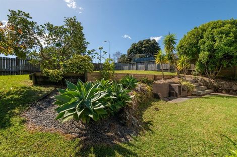 Photo of property in 7 Simon Ellice Drive, Bayview, Auckland, 0629