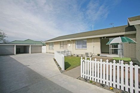 Photo of property in 3/12 Peer Street, Upper Riccarton, Christchurch, 8041