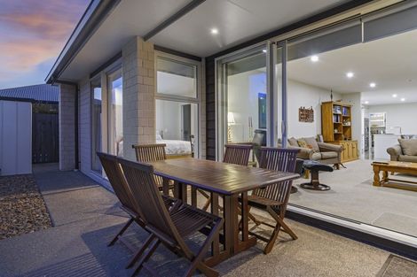 Photo of property in 32 Saint Pauls Drive, Brookfield, Tauranga, 3110