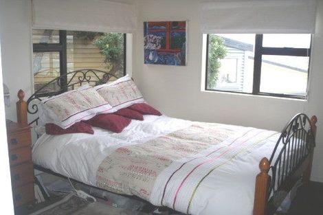 Photo of property in 51b View Road, Houghton Bay, Wellington, 6023