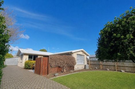Photo of property in 16 Barrowclough Street, Hoon Hay, Christchurch, 8025