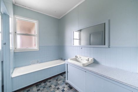 Photo of property in 2608 Ohai Clifden Highway, Eastern Bush, Otautau, 9682