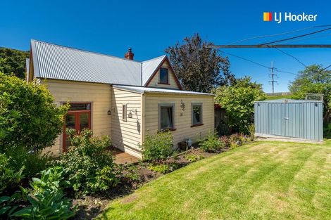 Photo of property in 128 Glen Road, The Glen, Dunedin, 9011