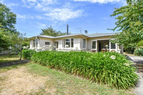 Photo of property in 22 Moreton Road, Carterton, 5713