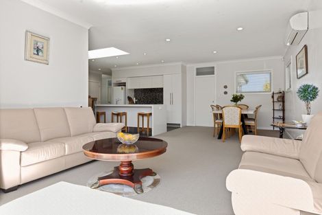 Photo of property in 11 Aoraki Road, Poraiti, Napier, 4112