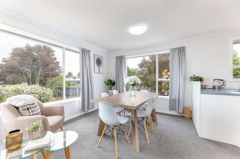 Photo of property in 6 Masham Road, Broomfield, Christchurch, 8042