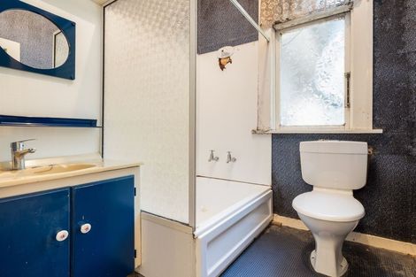 Photo of property in 17 Font Street, Kaikorai, Dunedin, 9010