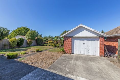 Photo of property in 8 Roslyn Avenue, Mairehau, Christchurch, 8052